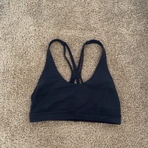 LULULEMON FREE TO BE SERENE BRA SIZE 6